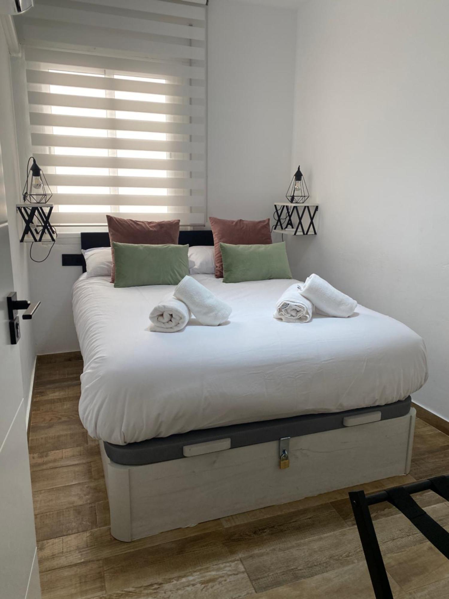 Gongora Home Con Parking Cordoba Exterior photo